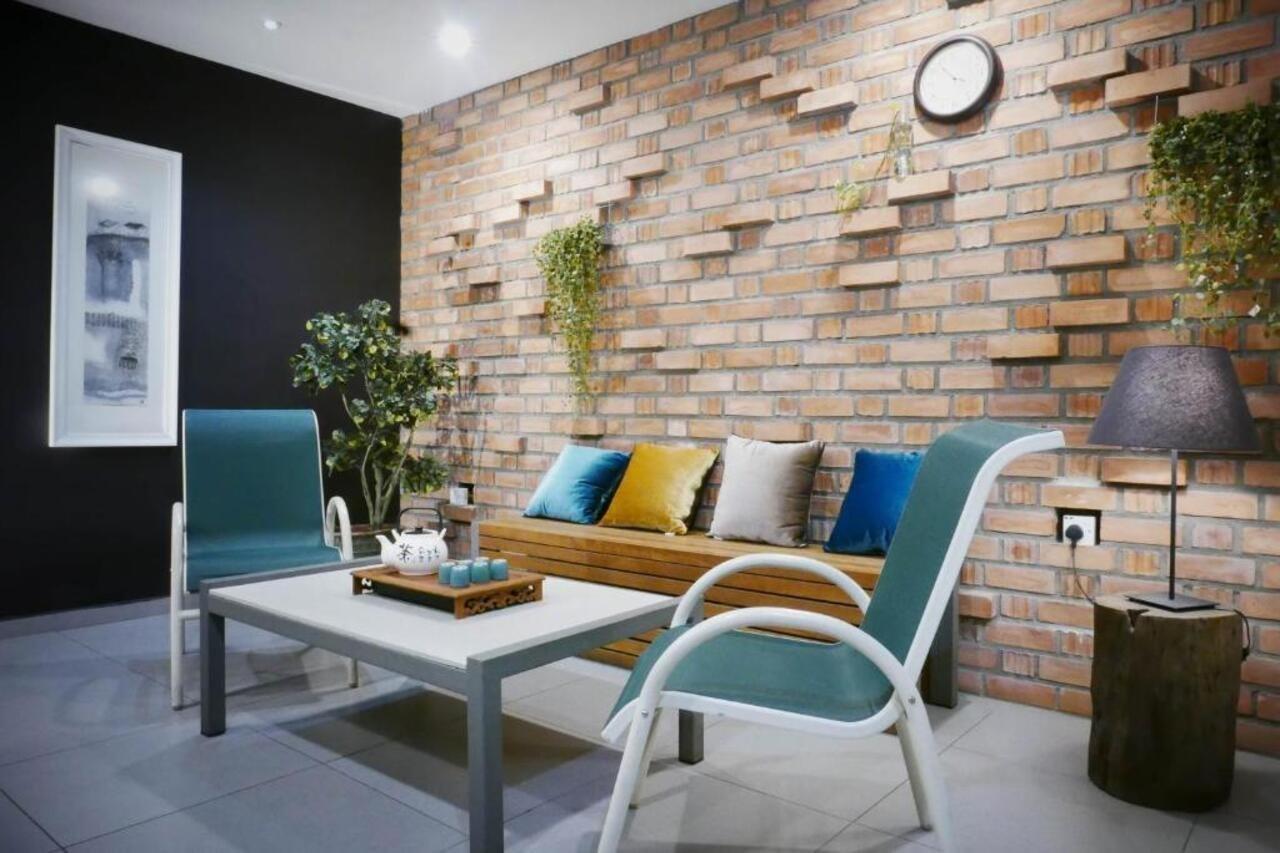 Country Inn Kulai Ngoại thất bức ảnh