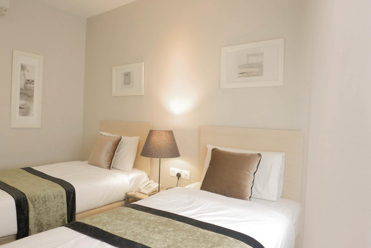 Country Inn Kulai Ngoại thất bức ảnh