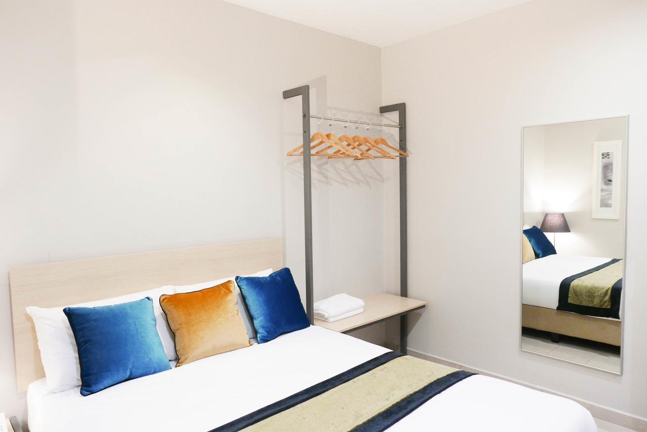 Country Inn Kulai Ngoại thất bức ảnh