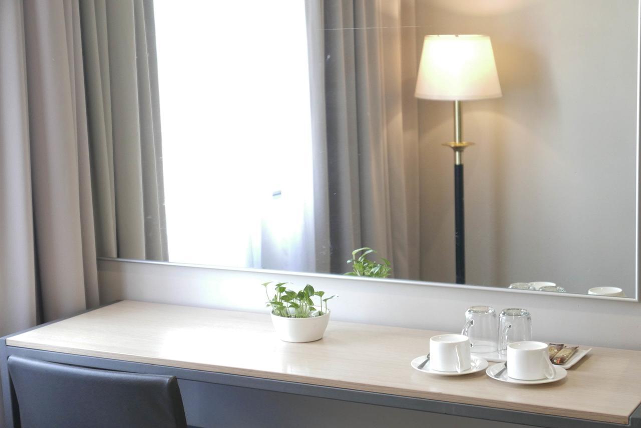 Country Inn Kulai Ngoại thất bức ảnh
