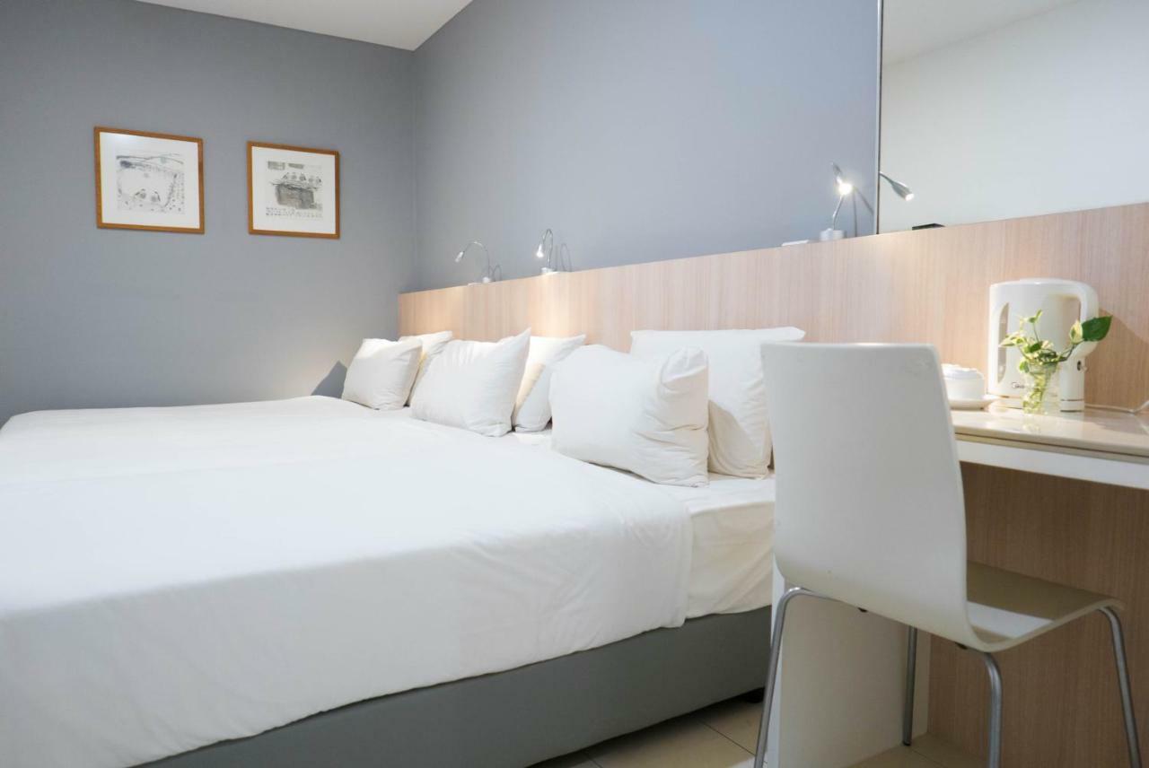 Country Inn Kulai Ngoại thất bức ảnh